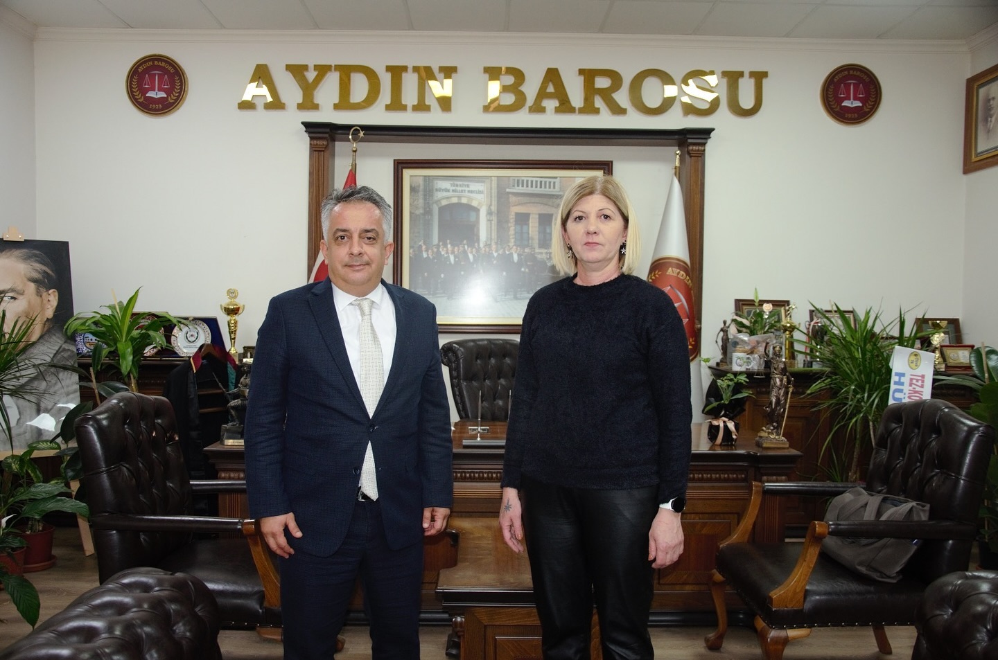AYDIN HAYVAN HAKLARI EĞİTİM HAREKETİ DERNEĞİ BAŞKANI JALE KOÇ, BARO BAŞKANIMIZ AV