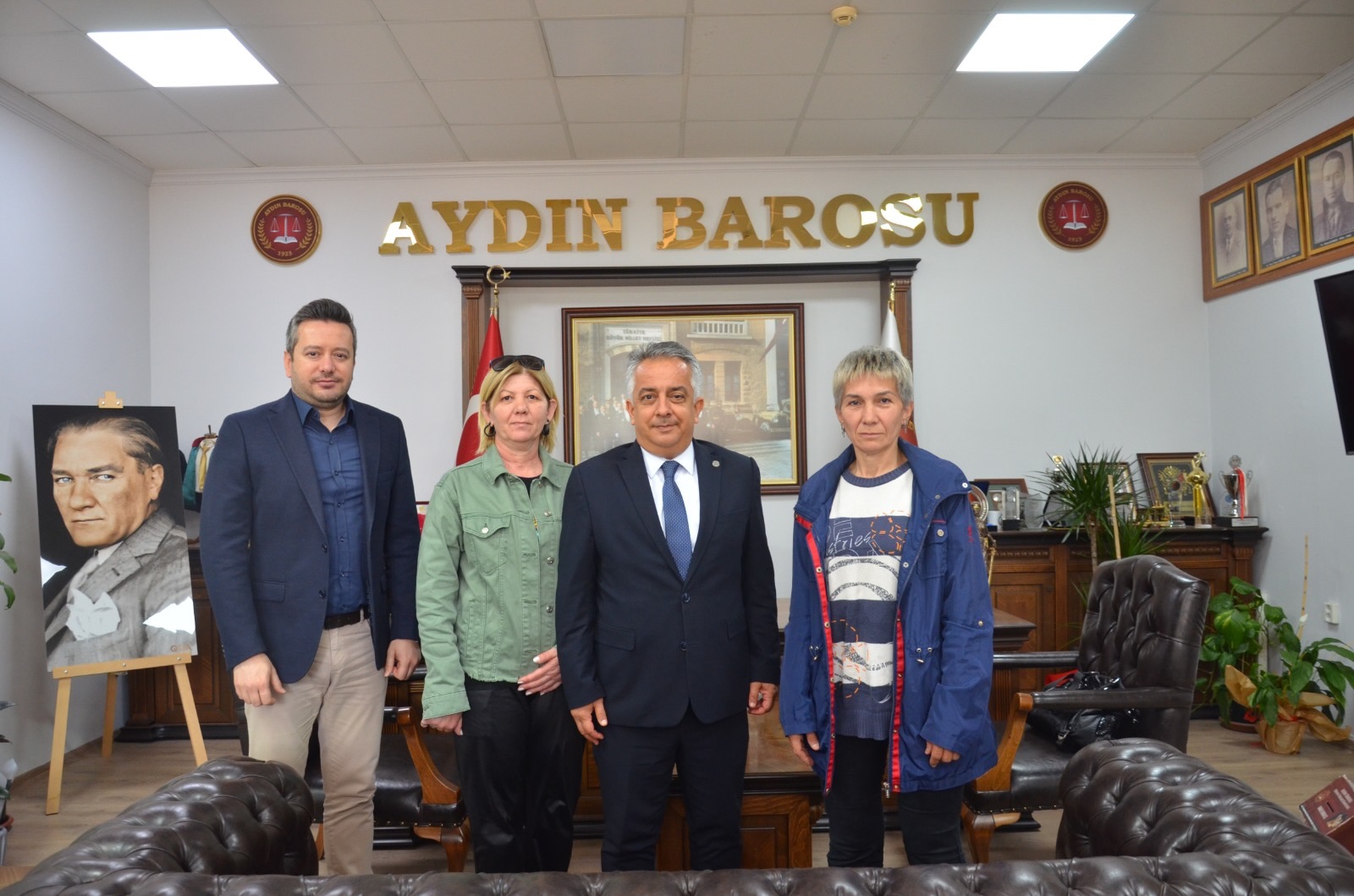 AYDIN HAYVAN HAKLARI EĞİTİM HAREKETİ DERNEĞİ BAŞKANI JALE KOÇ, BARO BAŞKANIMIZ AV