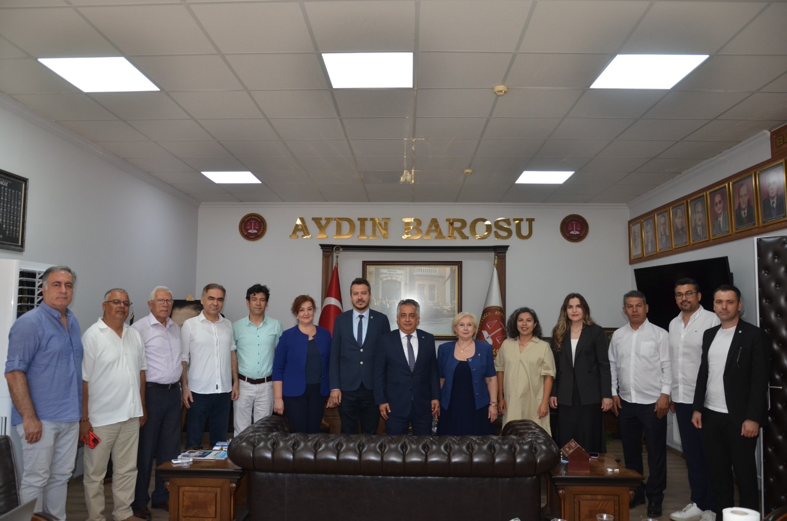 İYİ PARTİ AYDIN İL BAŞKANI İLHAN ADIYAMAN VE BERABERİNDEKİ HEYET, BARO BAŞKANIMIZ