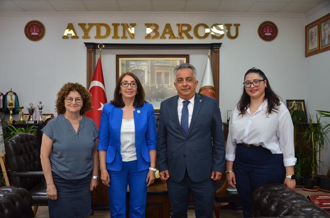 TÜRKİYE BAROLAR BİRLİĞİ YÖNETİM KURULU ÜYESİ AV. MAKBULE TANIŞ, BARO BAŞKANIMIZ AV