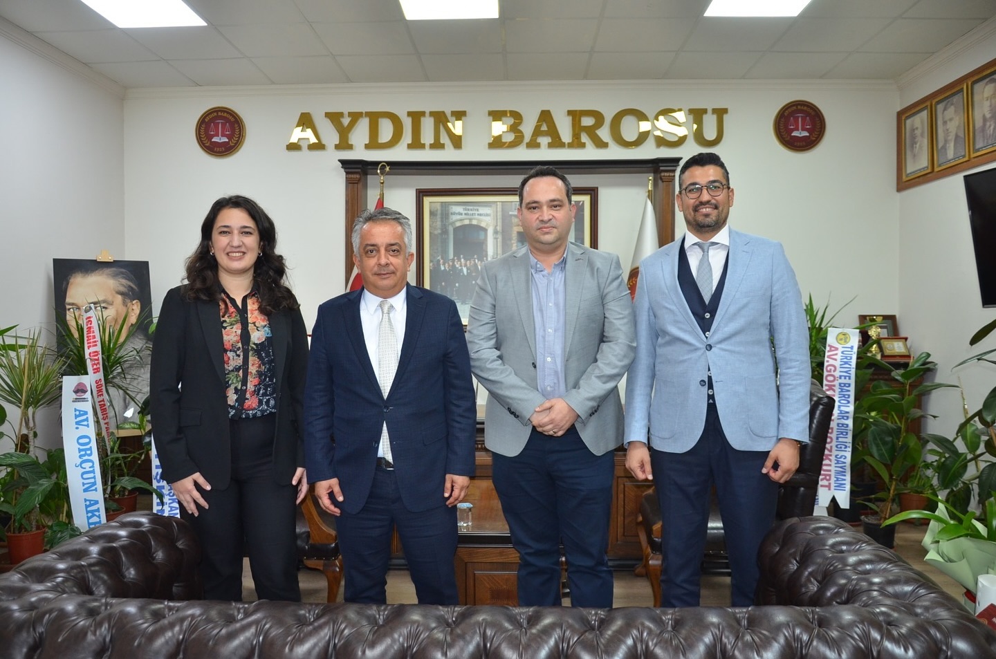 VAKIFBANK NAZİLLİ SANAYİ-AYDIN ŞUBESİ MÜDÜRÜ ŞAKİR BAYEZİT, BARO BAŞKANIMIZ AV. UTKU
