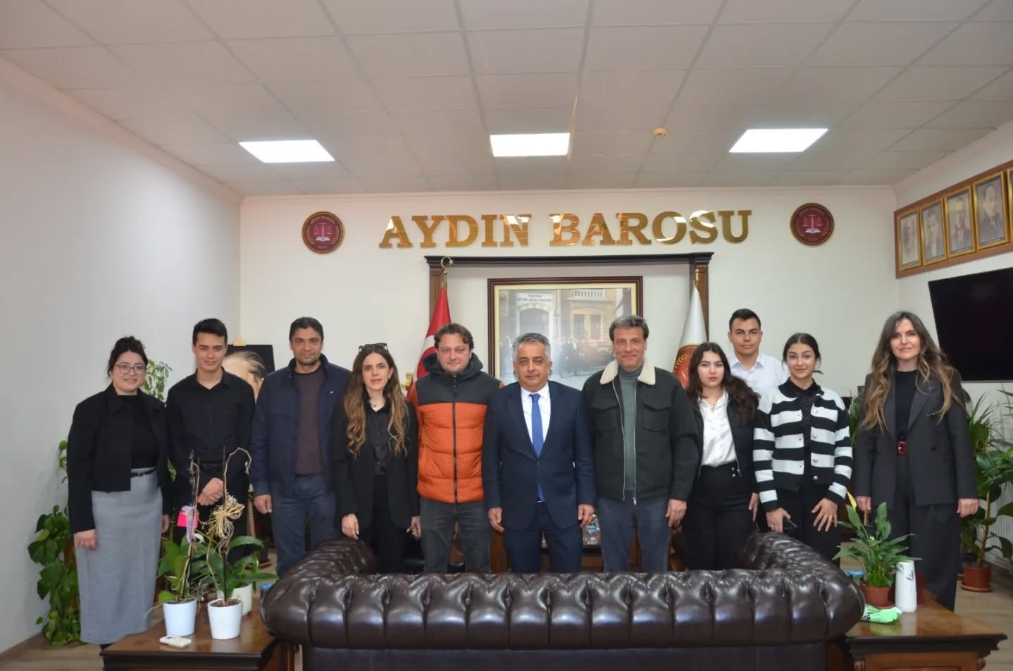 Aydın Osmangazi Ticaret Mesleki ve Teknik Anadolu Lisesi Müdürü İsmail YILDIZ ve