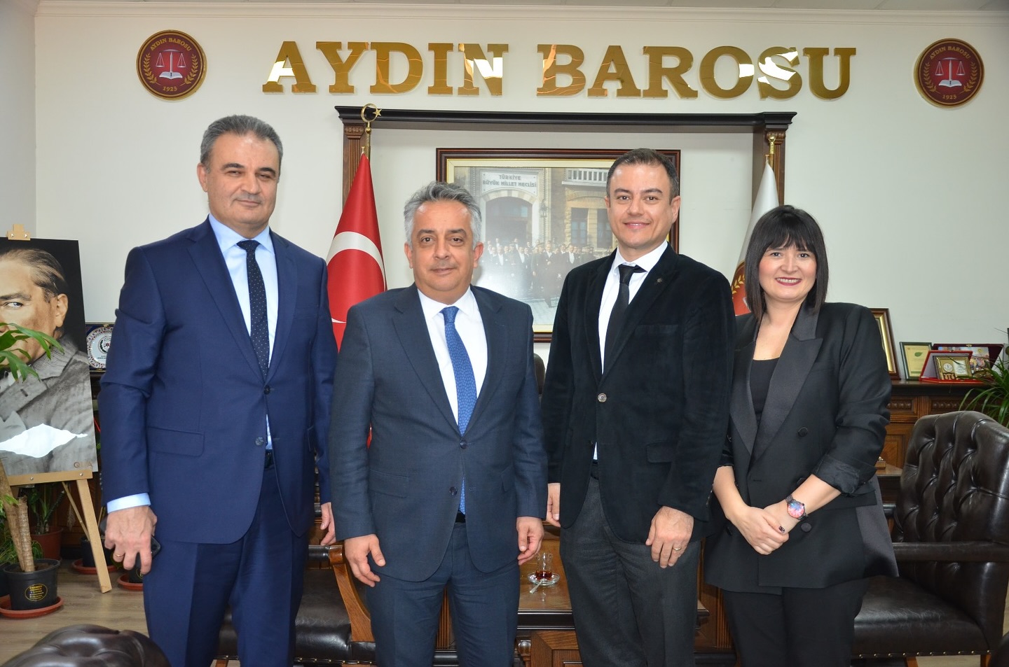 DENİZBANK AYDIN ŞUBE MÜDÜRÜ SADIK ERSÖZ, EGE BÖLGE SATIŞ MÜDÜRÜ SERCAN