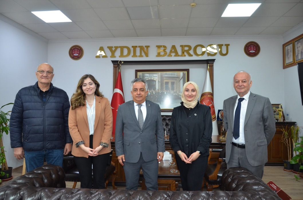 MİMARLAR ODASI AYDIN TEMSİLCİLİĞİ BAŞKANI MERAL KURKUT VE YÖNETİM KURULU ÜYELERİ,