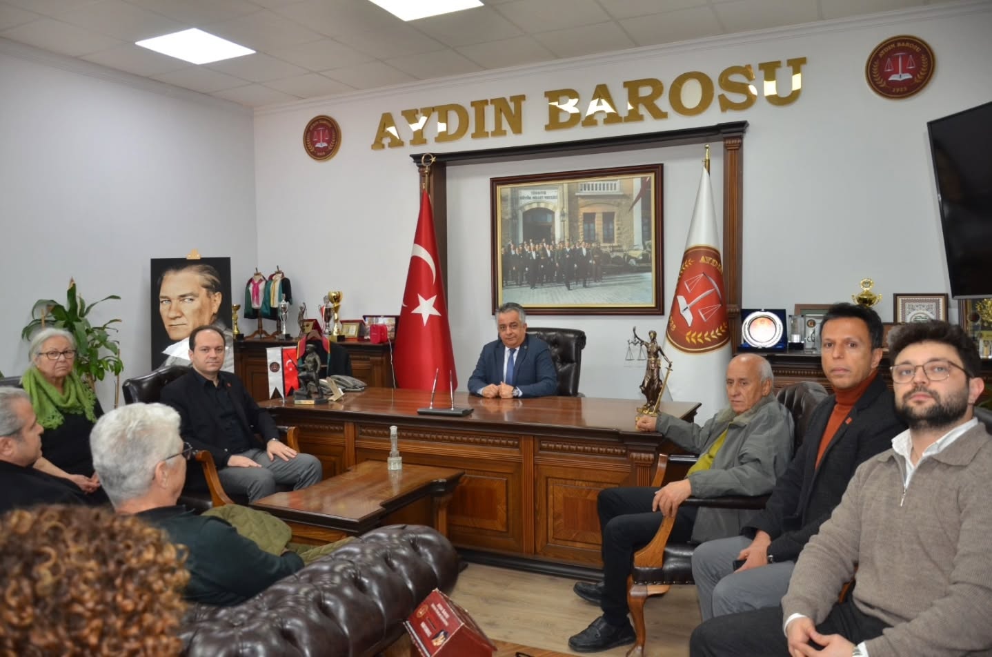 CHP Efeler İlçe Başkanı Kaan ERÇETİN ve beraberindeki heyet Baro Başkanımız Av. Utku