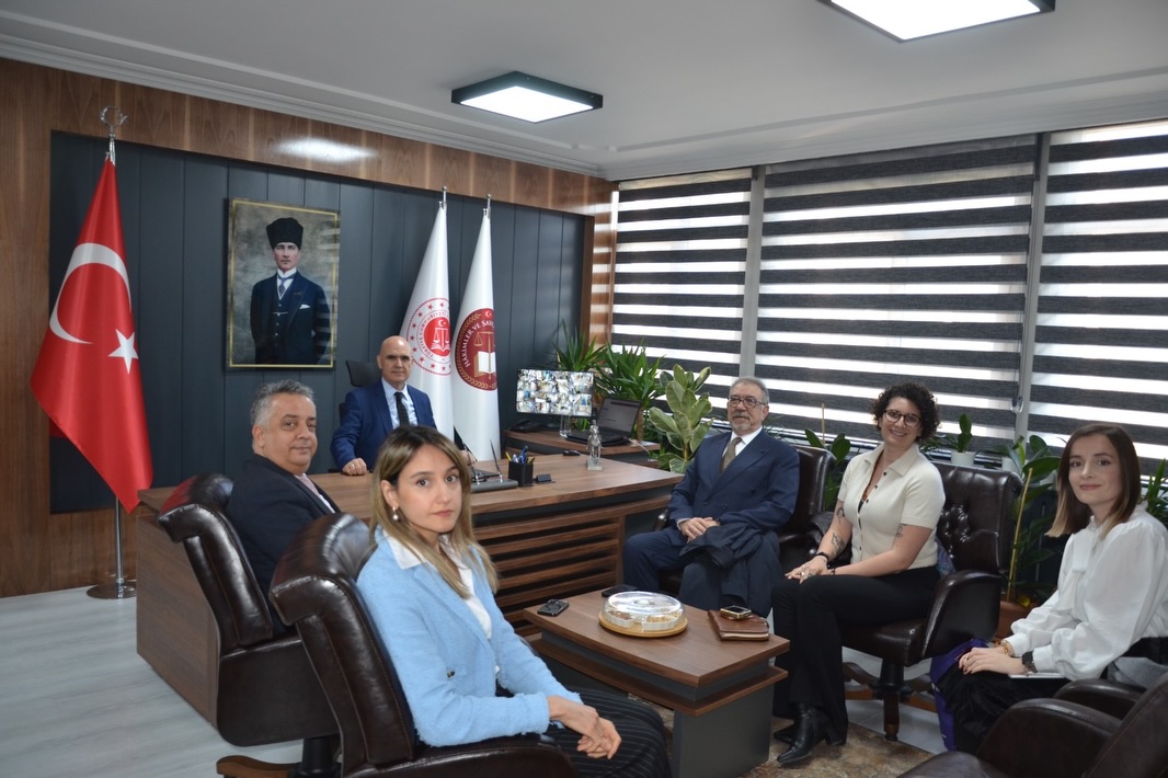 BARO BAŞKANIMIZ AV. UTKU DEVRİM BARIŞ ARSLAN, YÖNETİM KURULU ÜYEMİZ AV. ADA ÖVGÜ