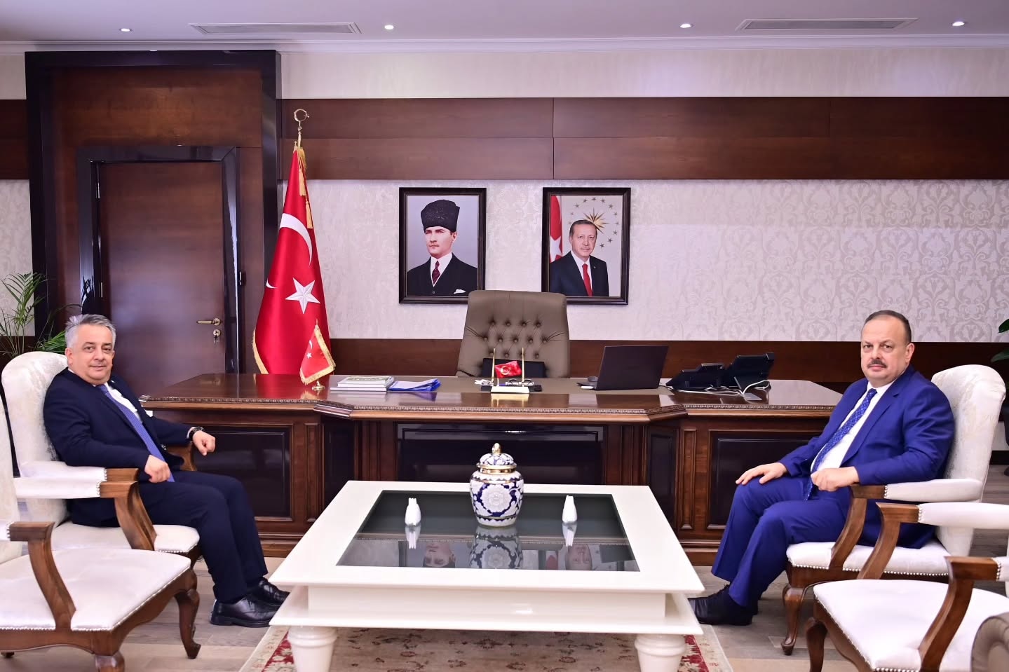 Baro Başkanımız Av. Utku Devrim Barış ARSLAN Sayın Valimiz Yakup CANBOLAT_ı