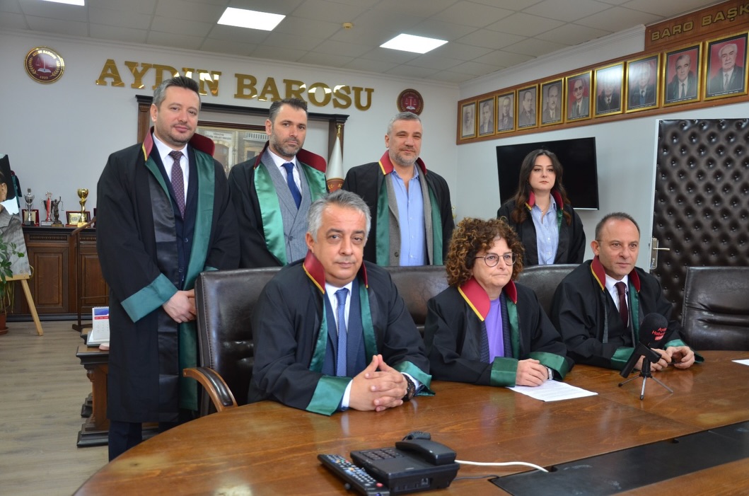 10 Aralık Dünya İnsan Hakları Günü nedeniyle bugün Aydın Barosu Başkanlık odasında