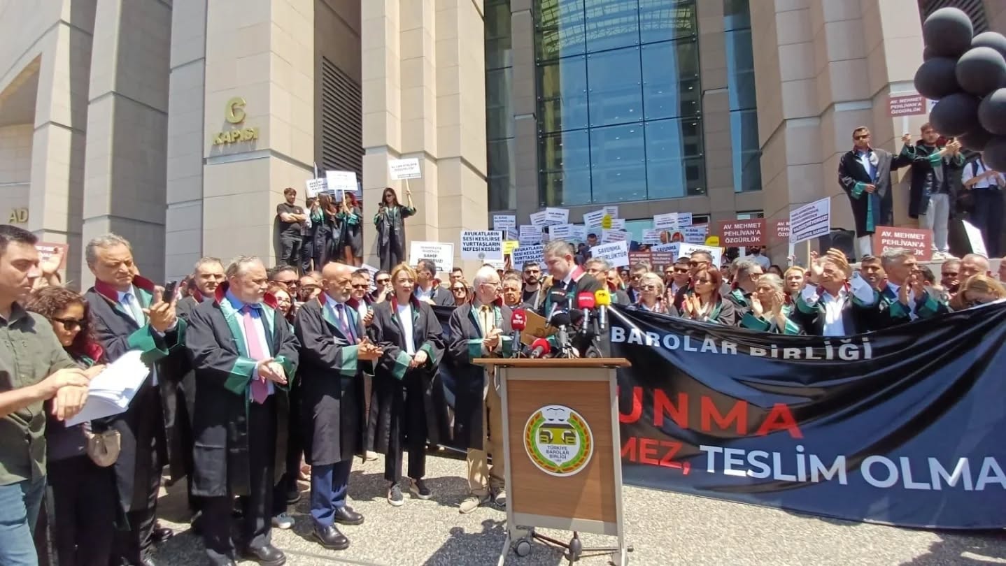 İstanbul Barosu’na kayıtlı meslektaşımız Av.Mehmet Pehlivan’ın tutuklanması