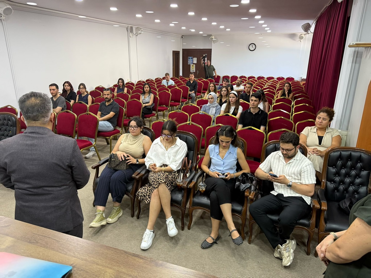 AYDIN BAROSU GENÇ AVUKATLAR MECLİSİ İLE BİRLİKTE BAROMUZ STAJ EĞİTİM VE SEMİNER