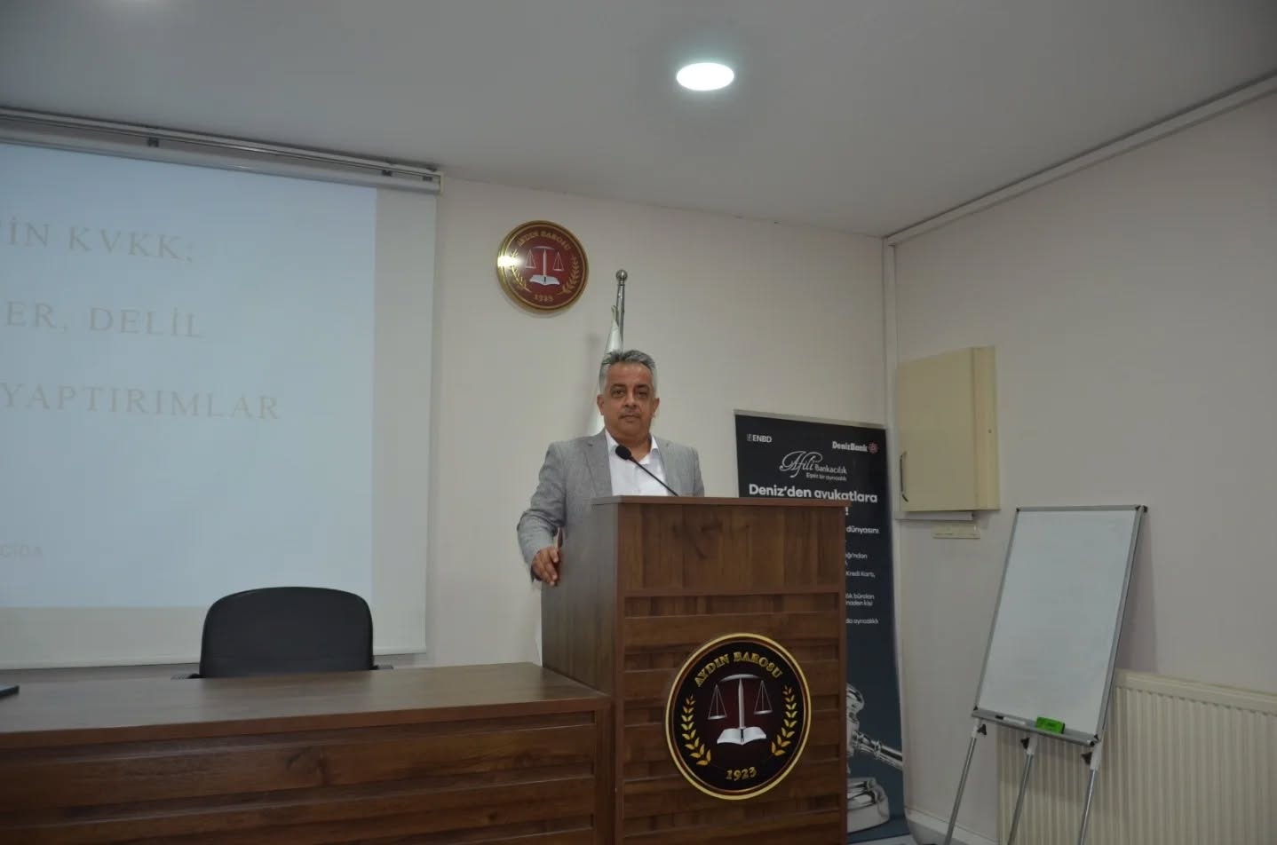 Meslek İçi Eğitim Seminerleri kapsamında düzenlediğimiz “Avukatlar İçin KVKK