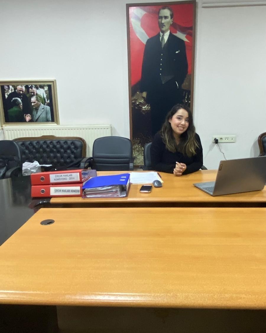 ULUSLARARASI FİNAL ÜNİVERSİTESİ’NİN “ÇOCUK GİBİ” KULÜBÜ VE HUKUK KULÜBÜ İŞBİRLİĞİ