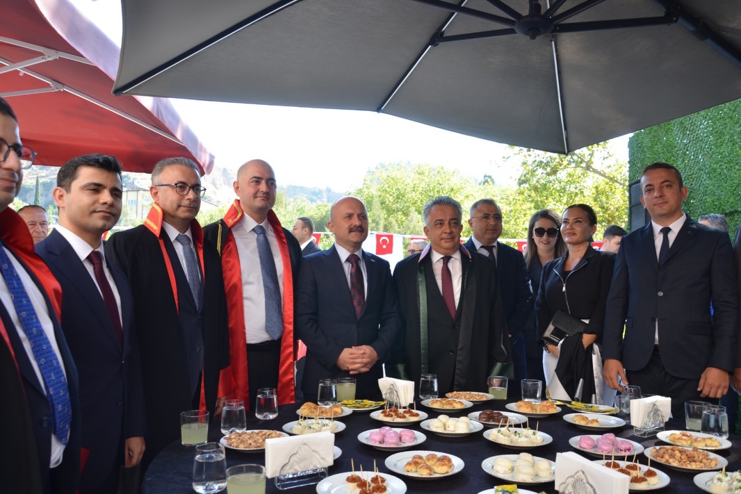 ADLİ YIL AÇILIŞ TÖRENİ BUGÜN BARO BAŞKANIMIZ, AYDIN VALİSİ, AYDIN CUMHURİYET