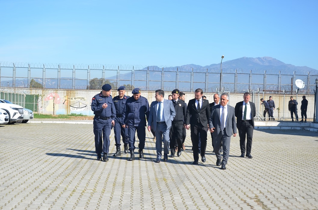 BARO BAŞKANIMIZ AV. UTKU DEVRİM BARIŞ ARSLAN, AYDIN İL GÖÇ İDARESİ MÜDÜRLÜĞÜ GERİ