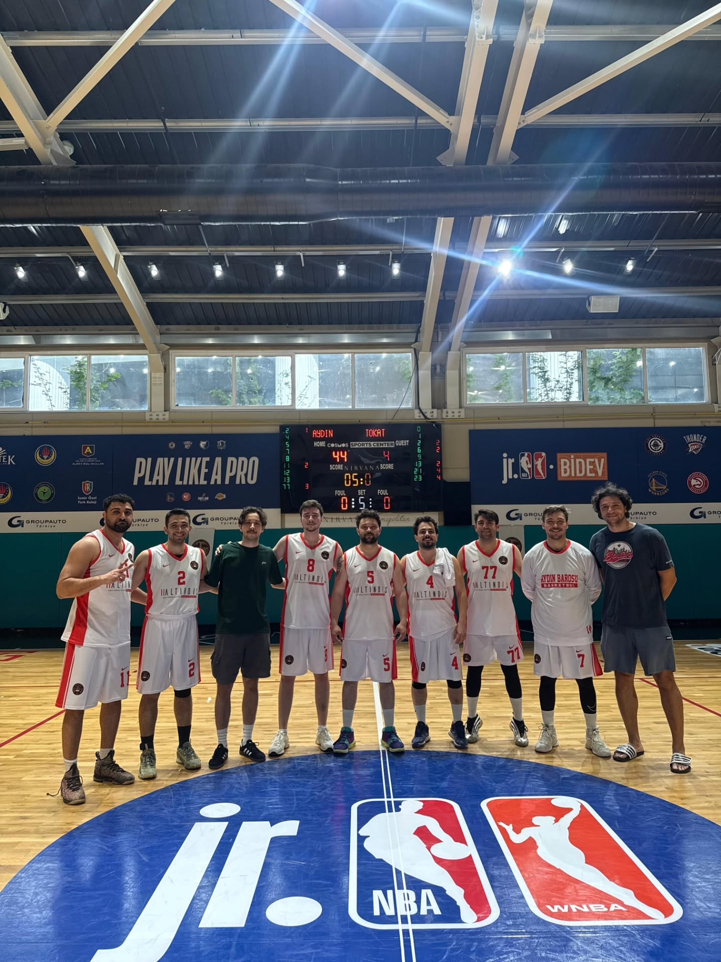Antalya Barosu 18. Atatürk Kupası Erkek Basketbol Turnuvasında baromuzu başarıyla