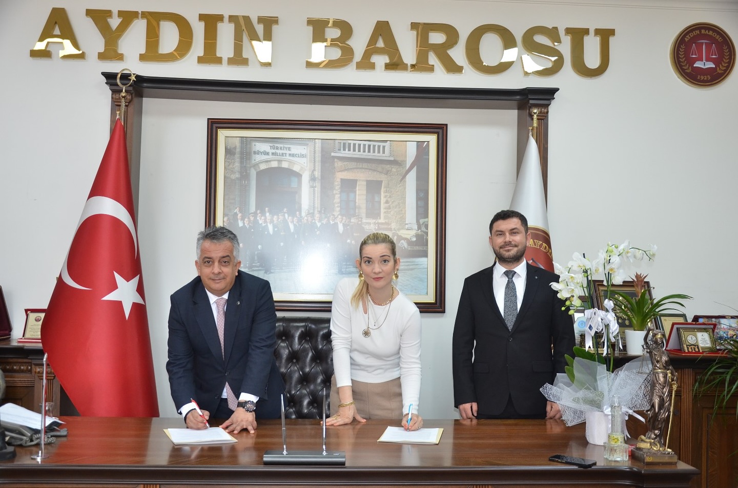 Baromuz ile Aydın Gtos Terapi Ağrısız Yaşam Merkezi, Fizyoterapist Tuğçe Türkilli