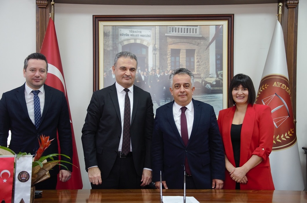 DENİZBANK AYDIN ŞUBE MÜDÜRÜ SADIK ERSÖZ VE DENİZBANK AYDIN ŞUBE BİREYSEL DANIŞMAN